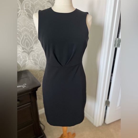 a new day Dresses & Skirts - A new day Elegant Black Sleeveless Sheath Dress size 2